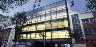 Edificio Iris assistance